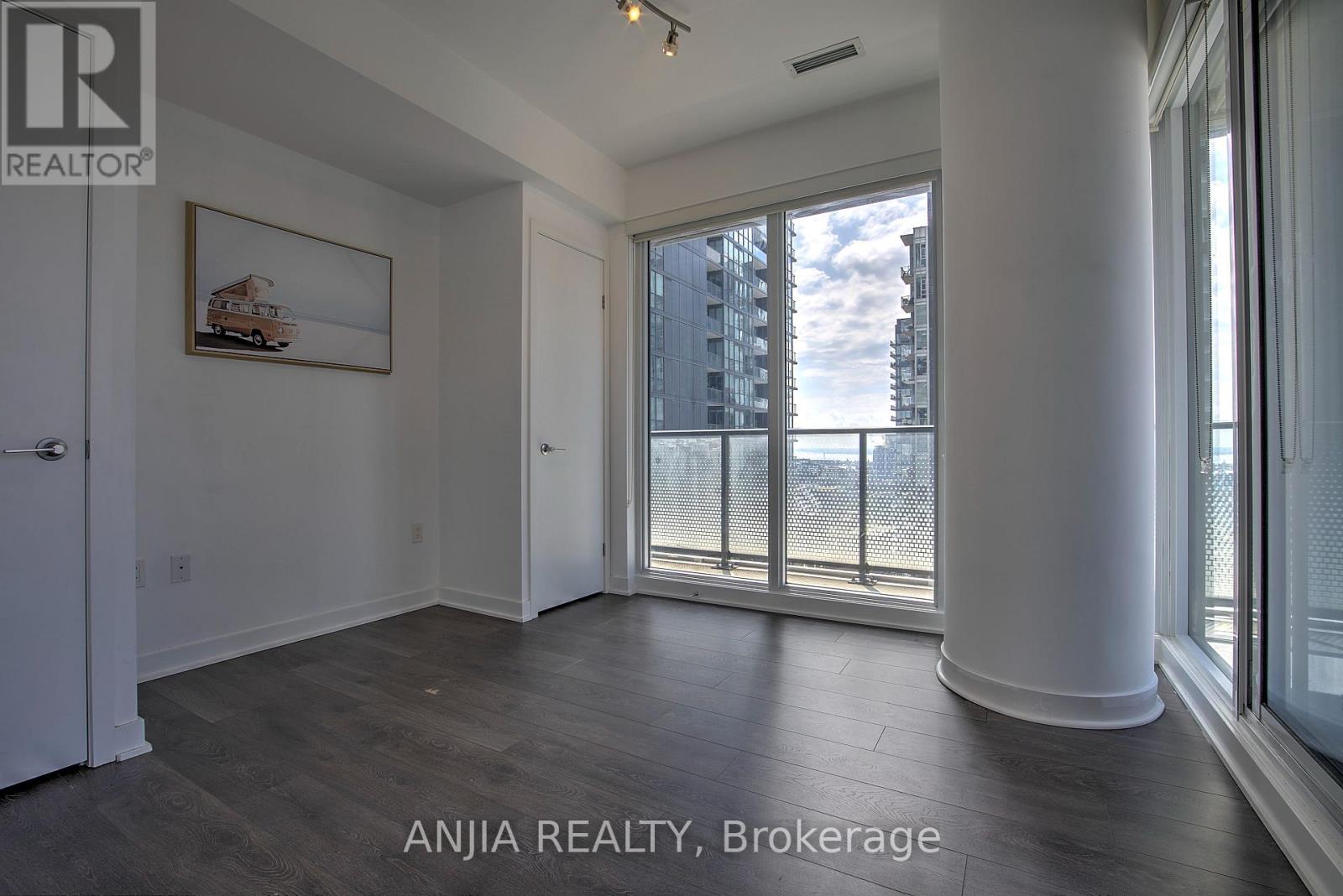 3209 - 115 Blue Jays Way, Toronto, Ontario  M5V 3T3 - Photo 4 - C12547738