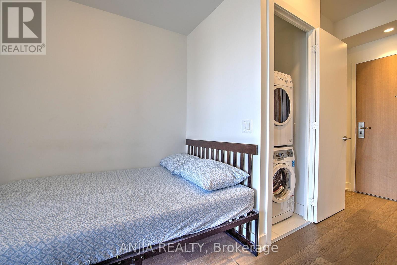 3008 - 7 Grenville Street, Toronto, Ontario M4Y 0E9 - Photo 6 - C12547746