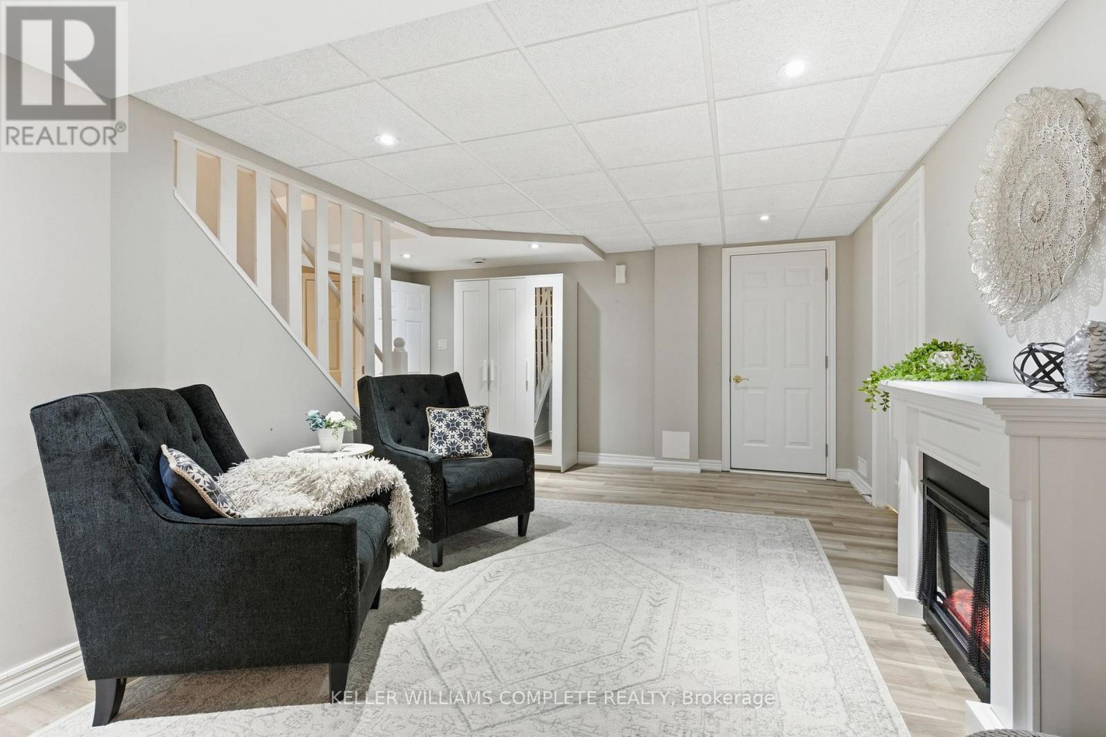 8 Sidney Crescent, Hamilton, Ontario L8J 3W1 - Photo 30 - X12547754