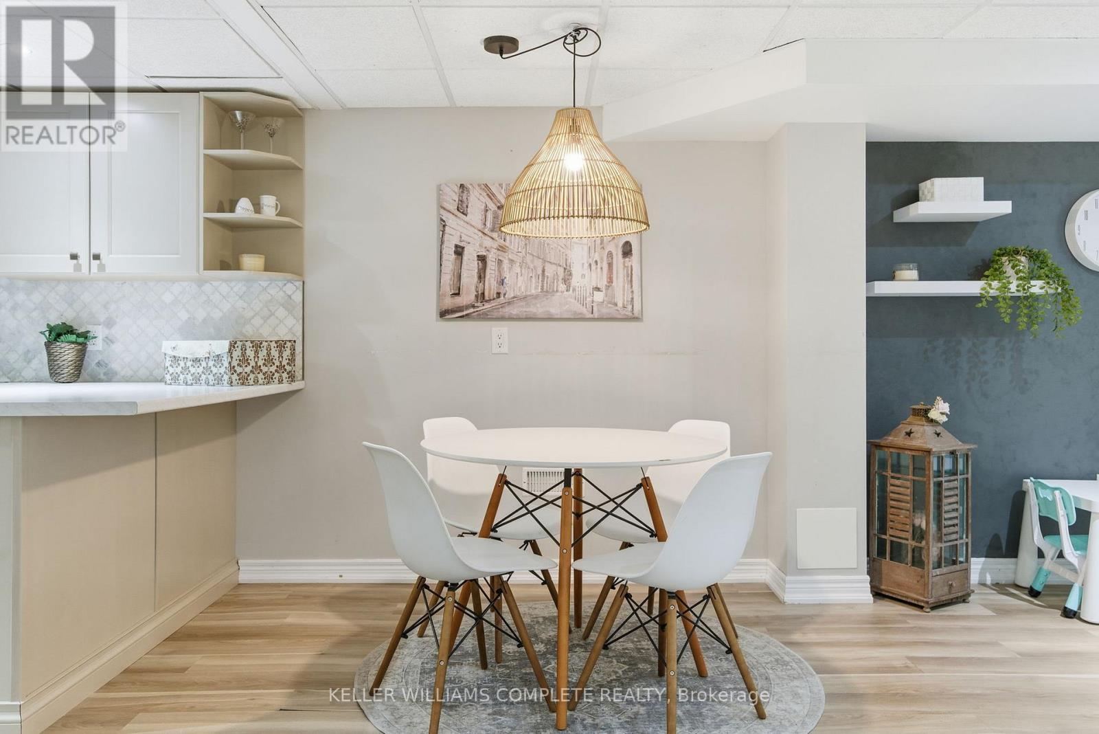 8 Sidney Crescent, Hamilton, Ontario L8J 3W1 - Photo 31 - X12547754