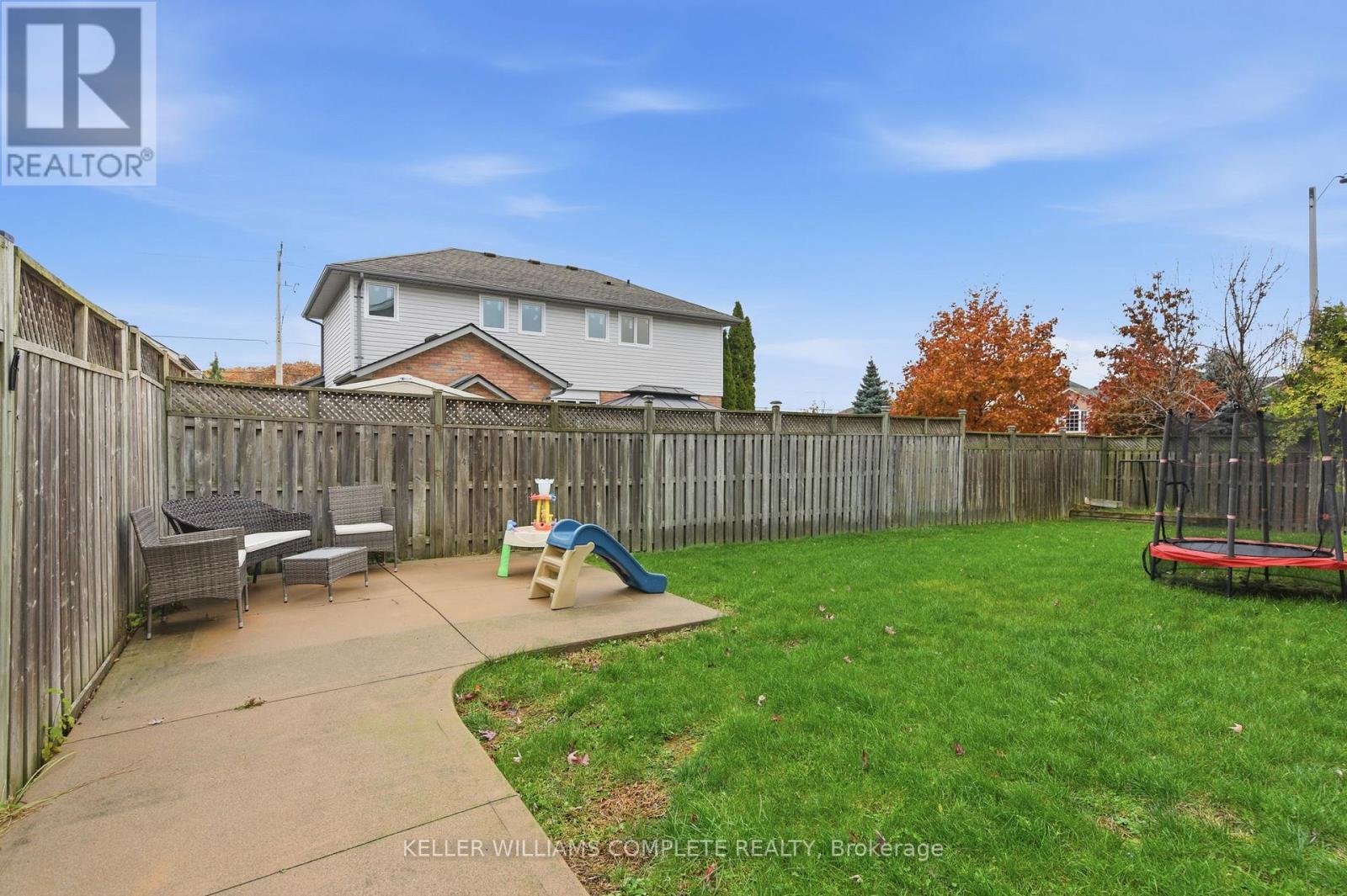 8 Sidney Crescent, Hamilton, Ontario L8J 3W1 - Photo 43 - X12547754