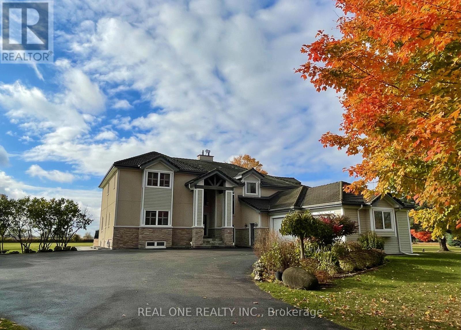 2477 Hornes Road, East Gwillimbury, Ontario L0G 1R0 - Photo 4 - N12547768