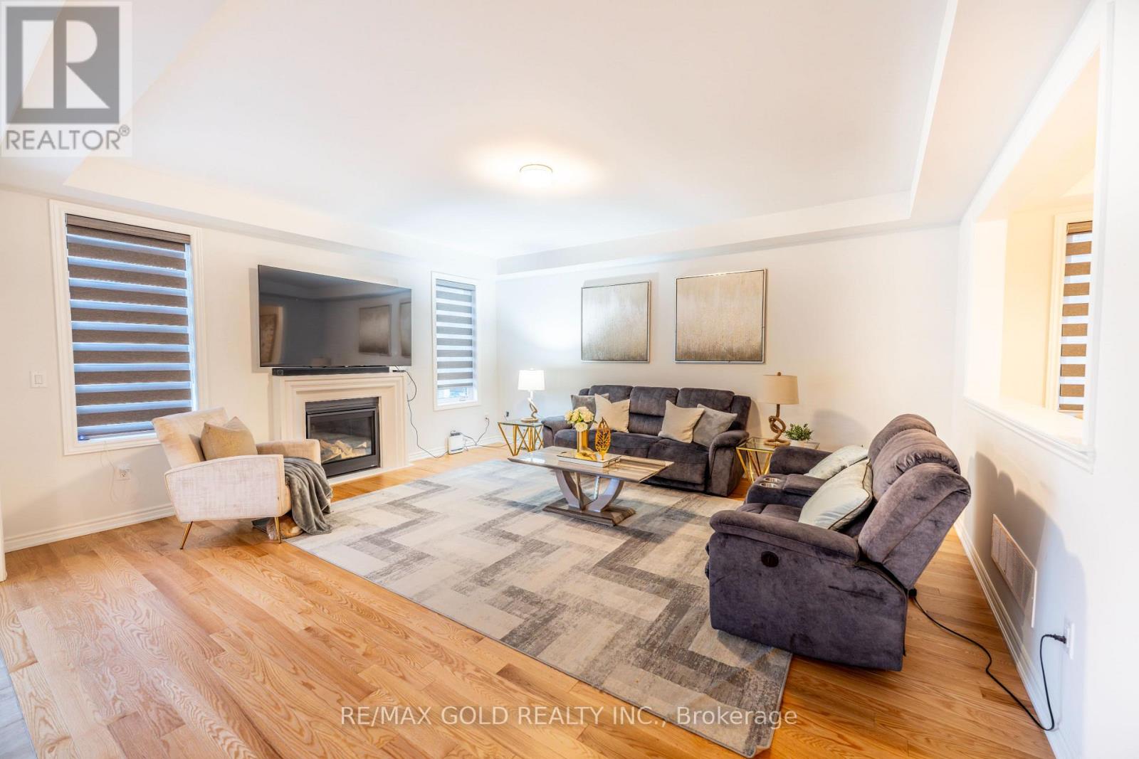 35 Academy Drive, Brampton, Ontario  L6P 3C9 - Photo 13 - W12546812