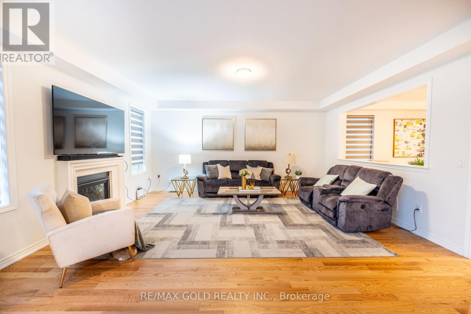 35 Academy Drive, Brampton, Ontario  L6P 3C9 - Photo 12 - W12546812