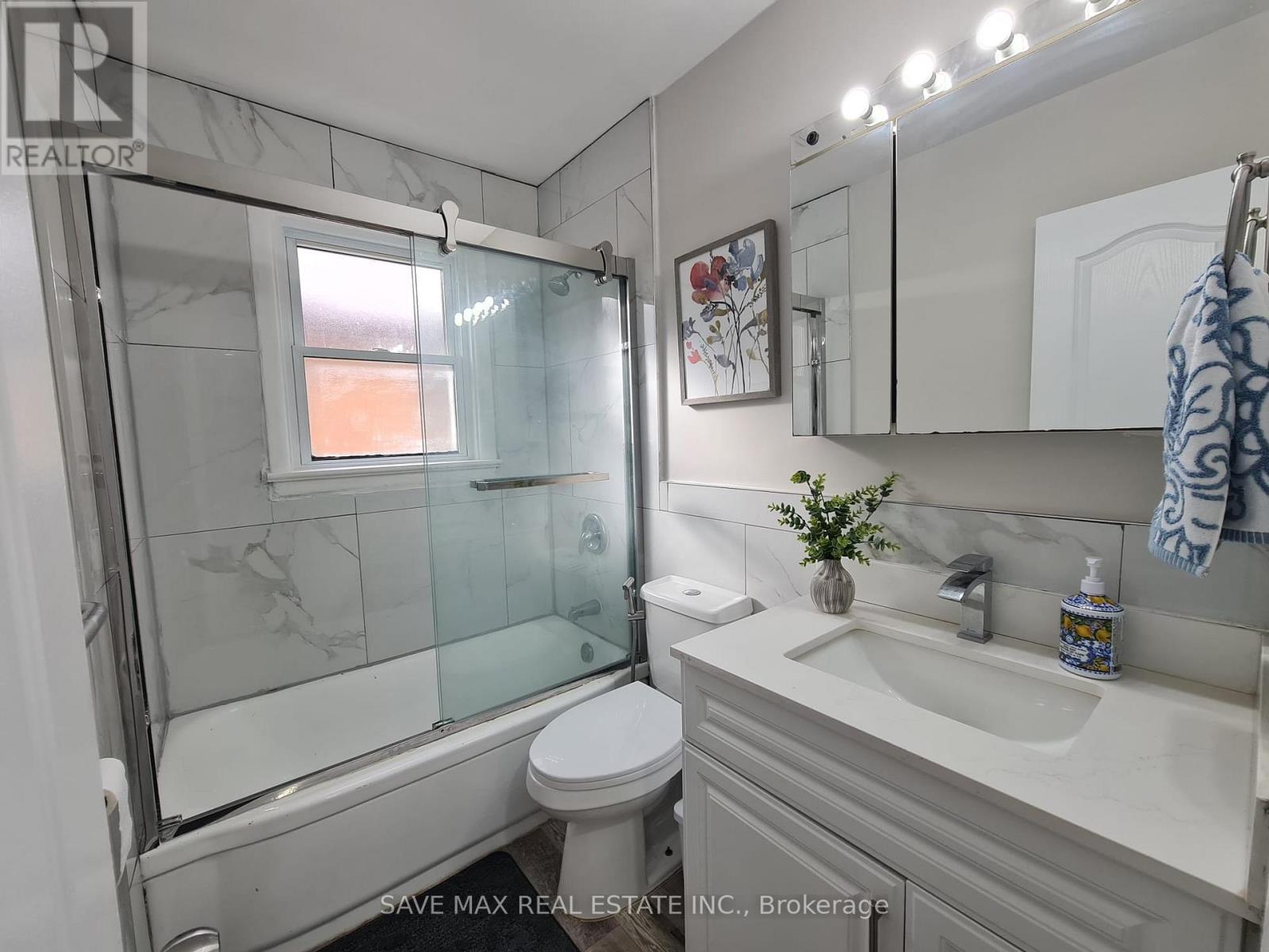 214 Cornwall Street, Waterloo, Ontario  N2J 1H8 - Photo 16 - X12545262