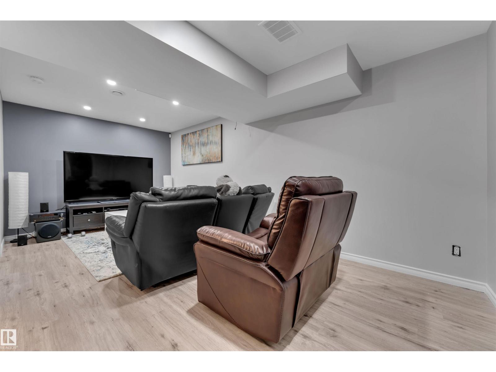 5508 14 Av Sw, Edmonton, Alberta  T6X 1S2 - Photo 35 - E4465846