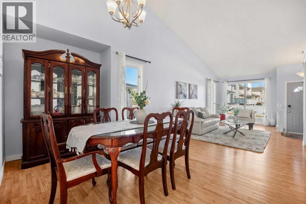 136 Sanderling Close Nw, Calgary, Alberta  T3K 2Z4 - Photo 6 - A2266058