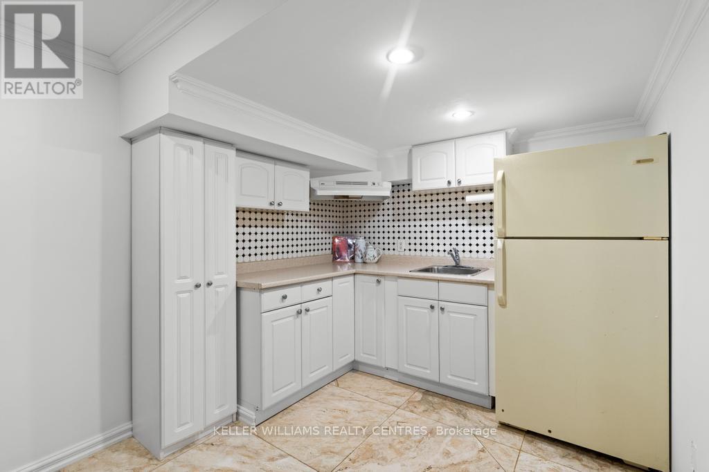 50 Skyview Crescent, Toronto, Ontario M2J 1B8 - Photo 36 - C12547784