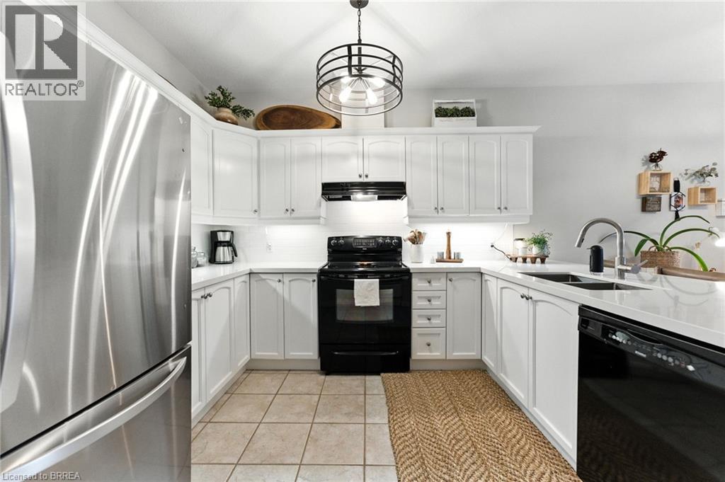 24 Hardy Road Unit# 18, Brantford, Ontario N3T 5K6 - Photo 8 - 40776381