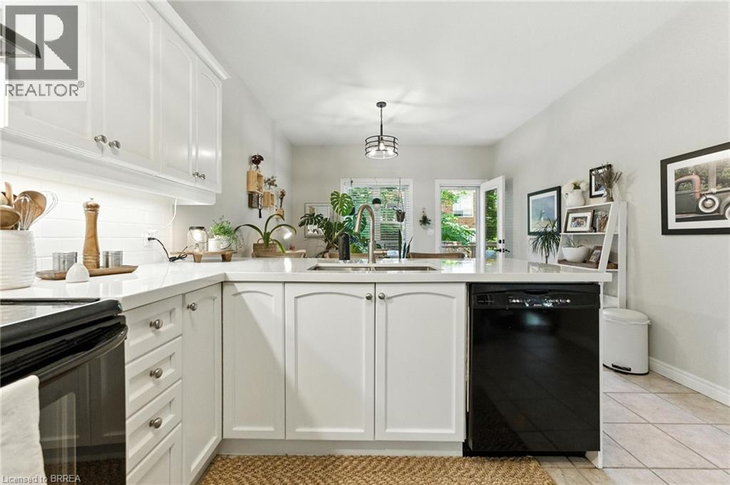 24 Hardy Road Unit# 18, Brantford, Ontario N3T 5K6 - Photo 10 - 40776381