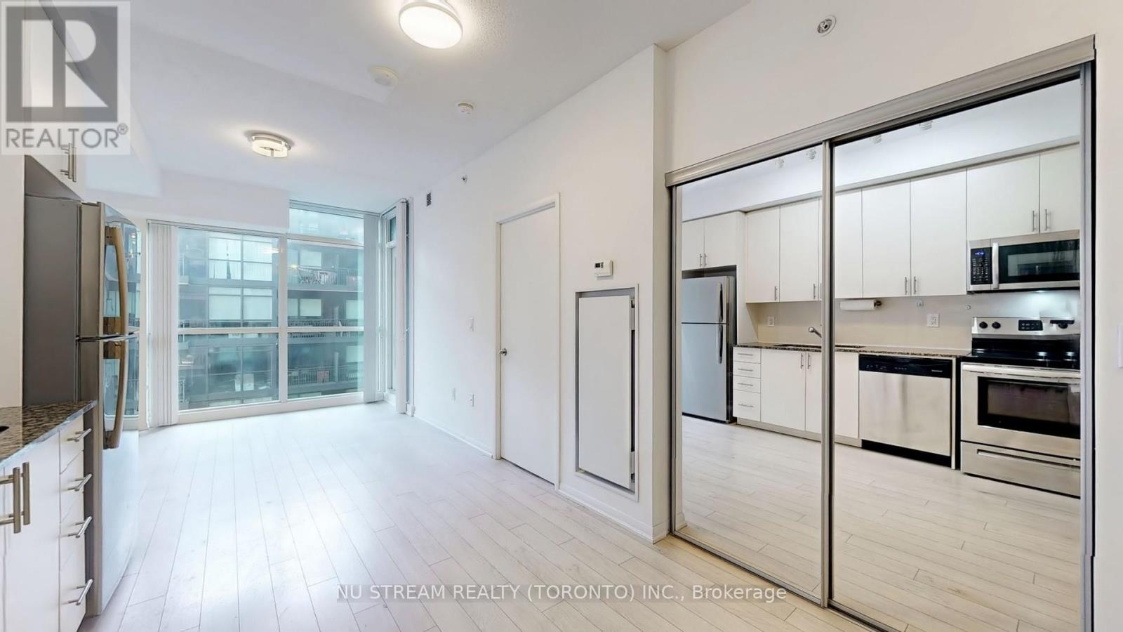 613 - 3091 Dufferin Street, Toronto, Ontario  M6A 0C4 - Photo 15 - W12547794