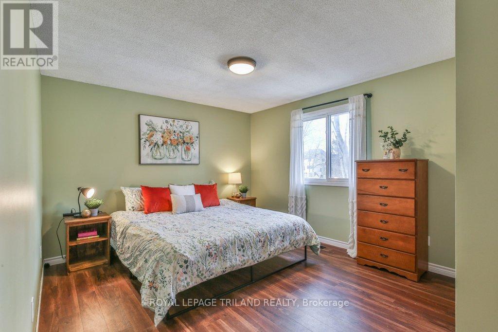 548 Pamela Drive, Strathroy-Caradoc, Ontario  N0L 1W0 - Photo 19 - X12547796