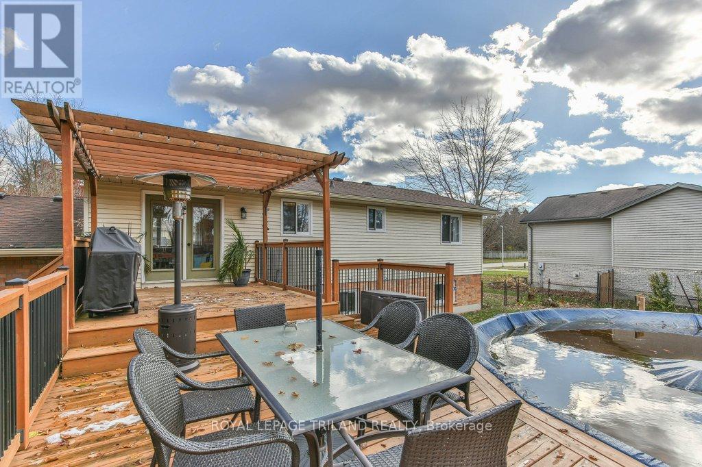 548 Pamela Drive, Strathroy-Caradoc, Ontario  N0L 1W0 - Photo 45 - X12547796