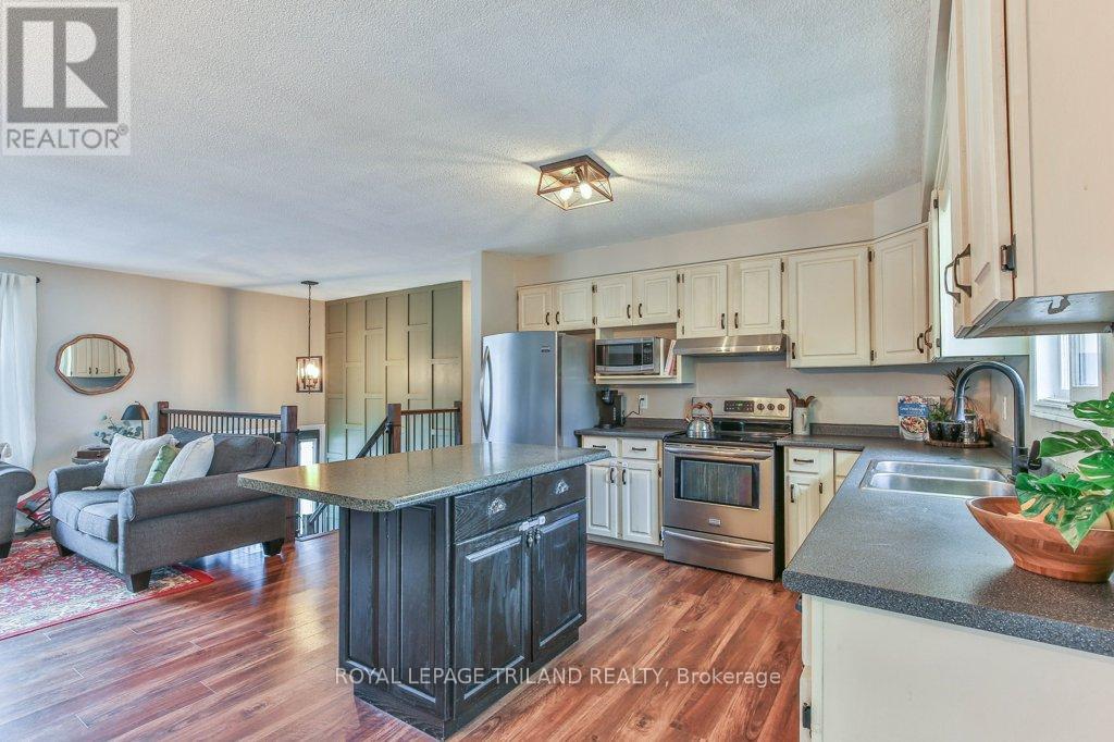 548 Pamela Drive, Strathroy-Caradoc, Ontario  N0L 1W0 - Photo 8 - X12547796