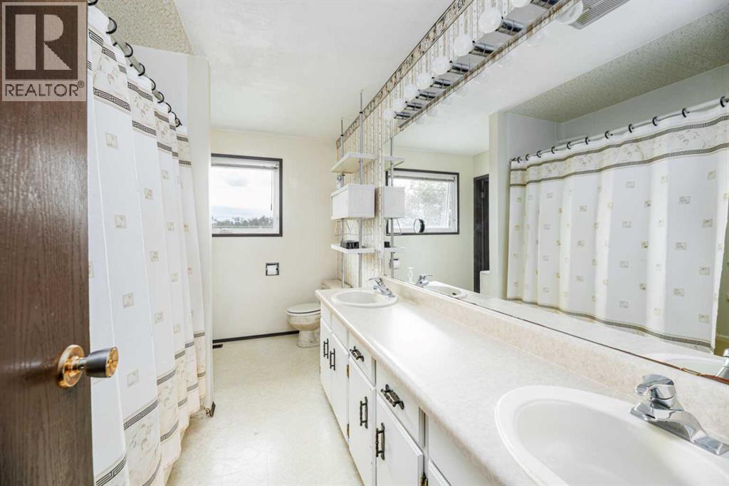 5021 48 Avenue, Rimbey, Alberta  T0C 2J0 - Photo 12 - A2265687