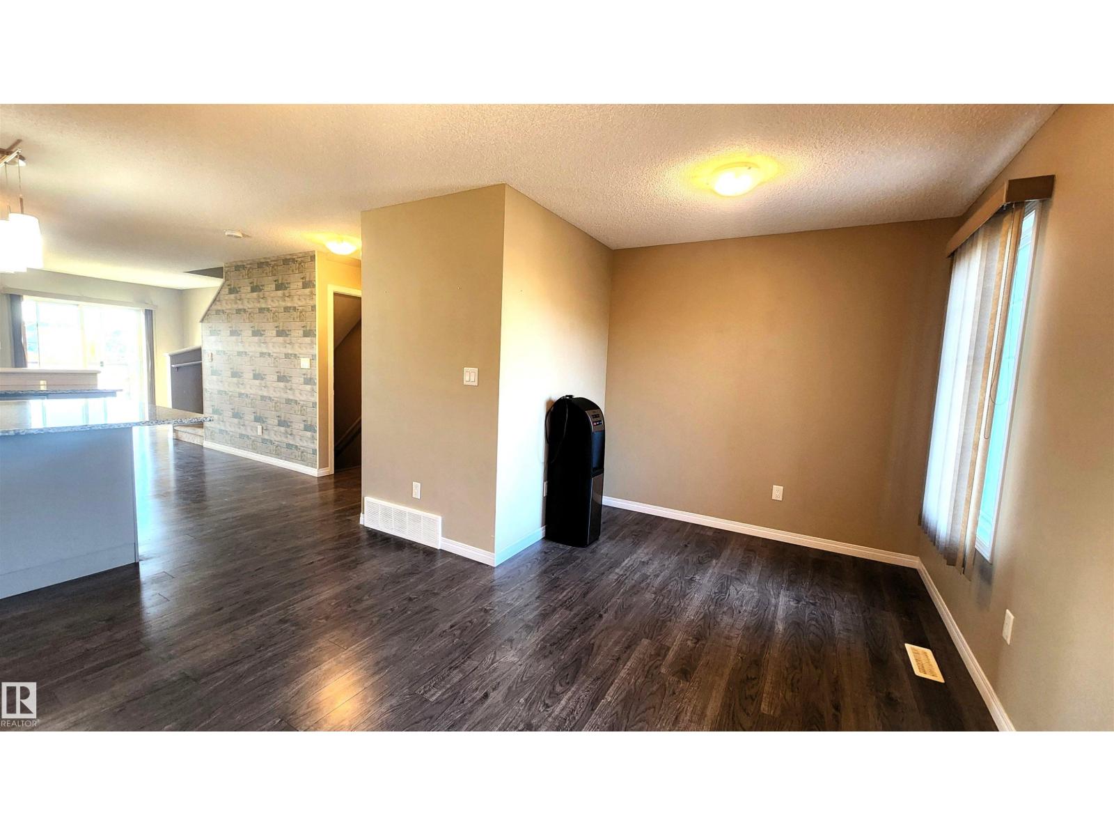 #32 1030 Chappelle Bv Sw, Edmonton, Alberta  T6W 2K7 - Photo 7 - E4465835