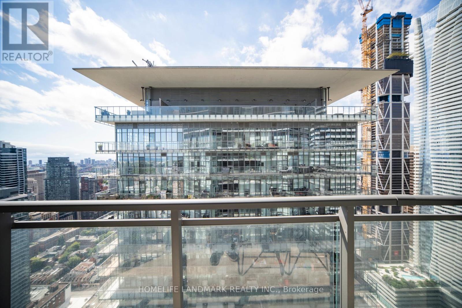 5202 - 45 Charles Street E, Toronto, Ontario  M4Y 0B8 - Photo 4 - C12547806