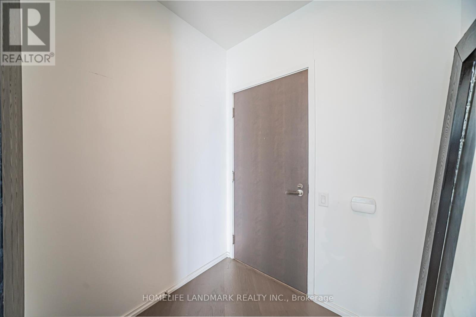 5202 - 45 Charles Street E, Toronto, Ontario  M4Y 0B8 - Photo 8 - C12547806