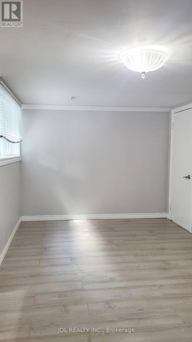 75 Mintwood Drive, Toronto, Ontario  M2M 3A6 - Photo 14 - C12547810