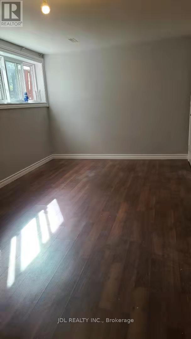 75 Mintwood Drive, Toronto, Ontario  M2M 3A6 - Photo 4 - C12547810