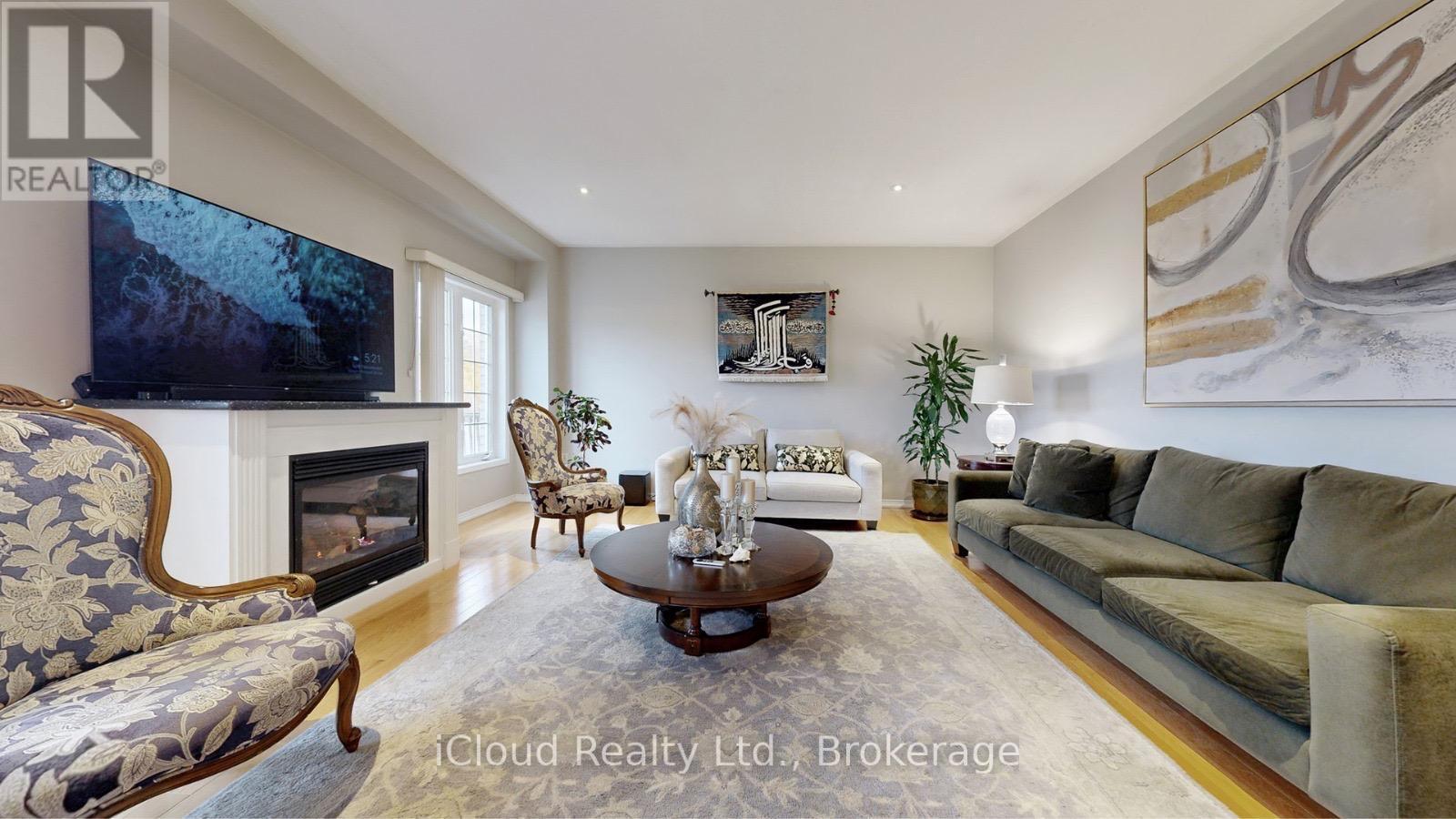 33 Alden Square, Ajax, Ontario  L1T 4Z2 - Photo 14 - E12547804