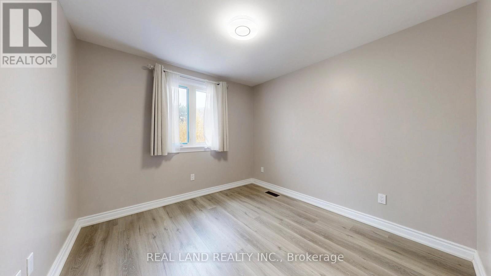 675 Seneca Hill Drive, Toronto, Ontario M2J 2W7 - Photo 23 - C12543896