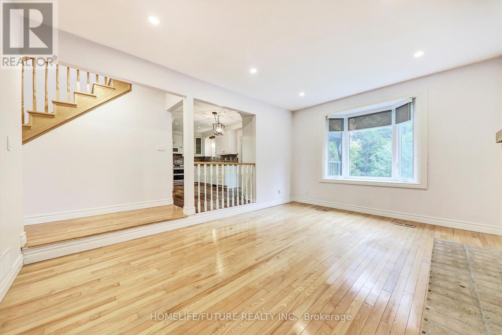 Main & 2nd Flr - 979 Copperfield Drive, Oshawa, Ontario L1K 2E9 - Photo 10 - E12534452