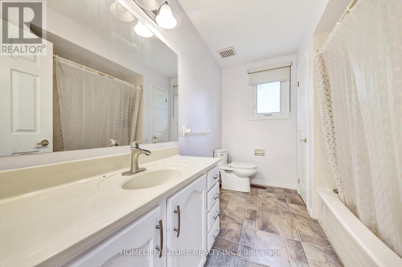 Main & 2nd Flr - 979 Copperfield Drive, Oshawa, Ontario L1K 2E9 - Photo 24 - E12534452