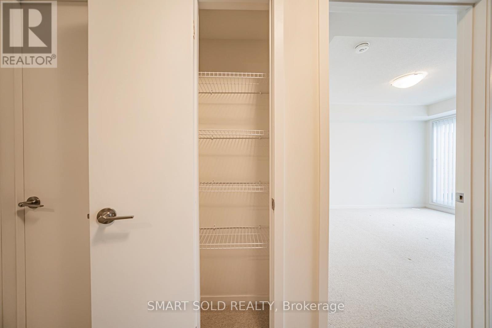 239 - 121 Honeycrisp Crescent, Vaughan, Ontario  L4K 0N7 - Photo 30 - N12547816