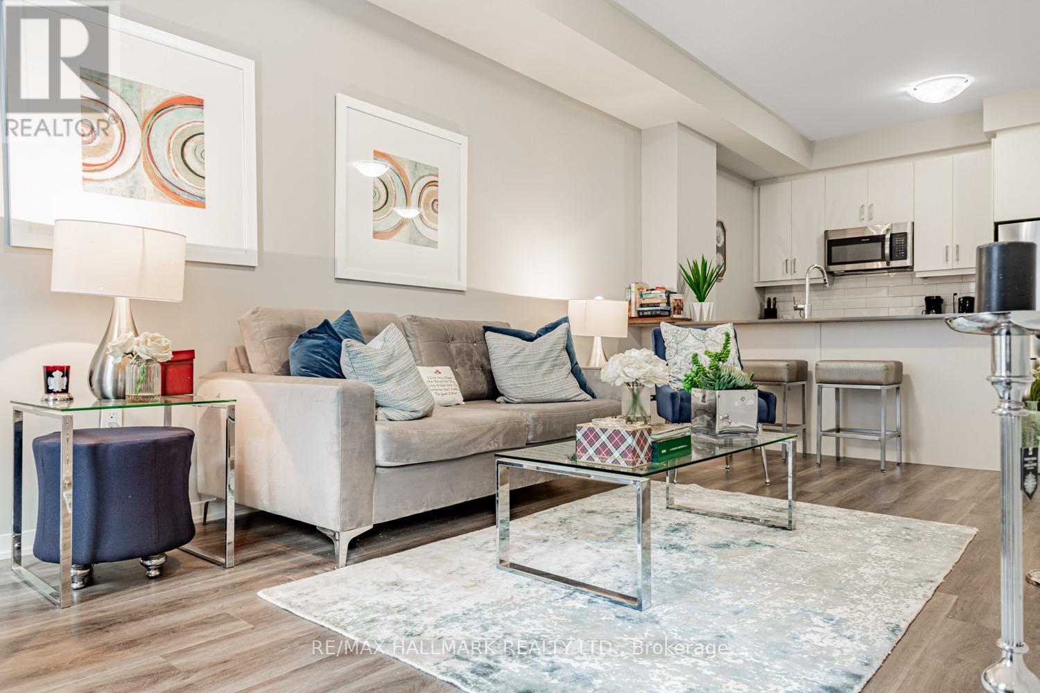 193 - 141 Honeycrisp Crescent, Vaughan, Ontario  L4K 0N7 - Photo 10 - N12547818