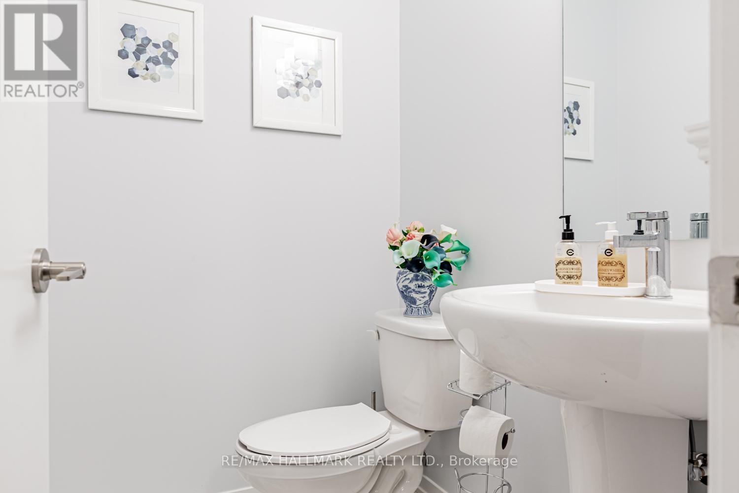 193 - 141 Honeycrisp Crescent, Vaughan, Ontario  L4K 0N7 - Photo 21 - N12547818