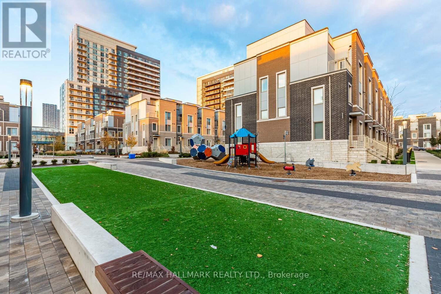 193 - 141 Honeycrisp Crescent, Vaughan, Ontario  L4K 0N7 - Photo 33 - N12547818