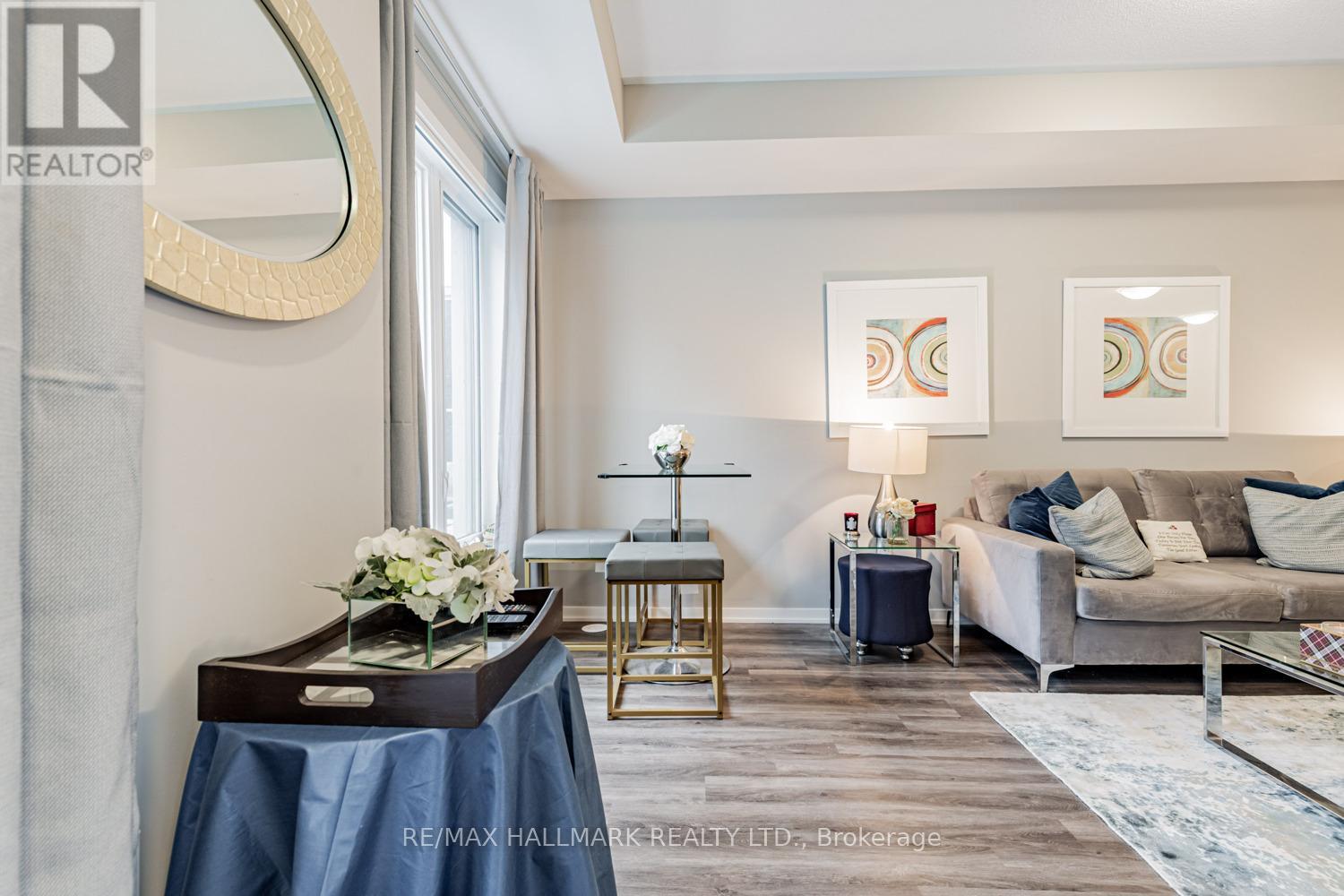 193 - 141 Honeycrisp Crescent, Vaughan, Ontario  L4K 0N7 - Photo 8 - N12547818