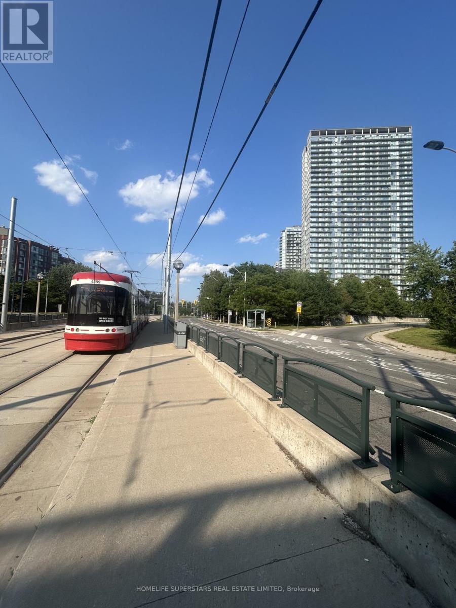 3007 - 105 The Queens Way, Toronto, Ontario  M6S 5B5 - Photo 10 - W12547798