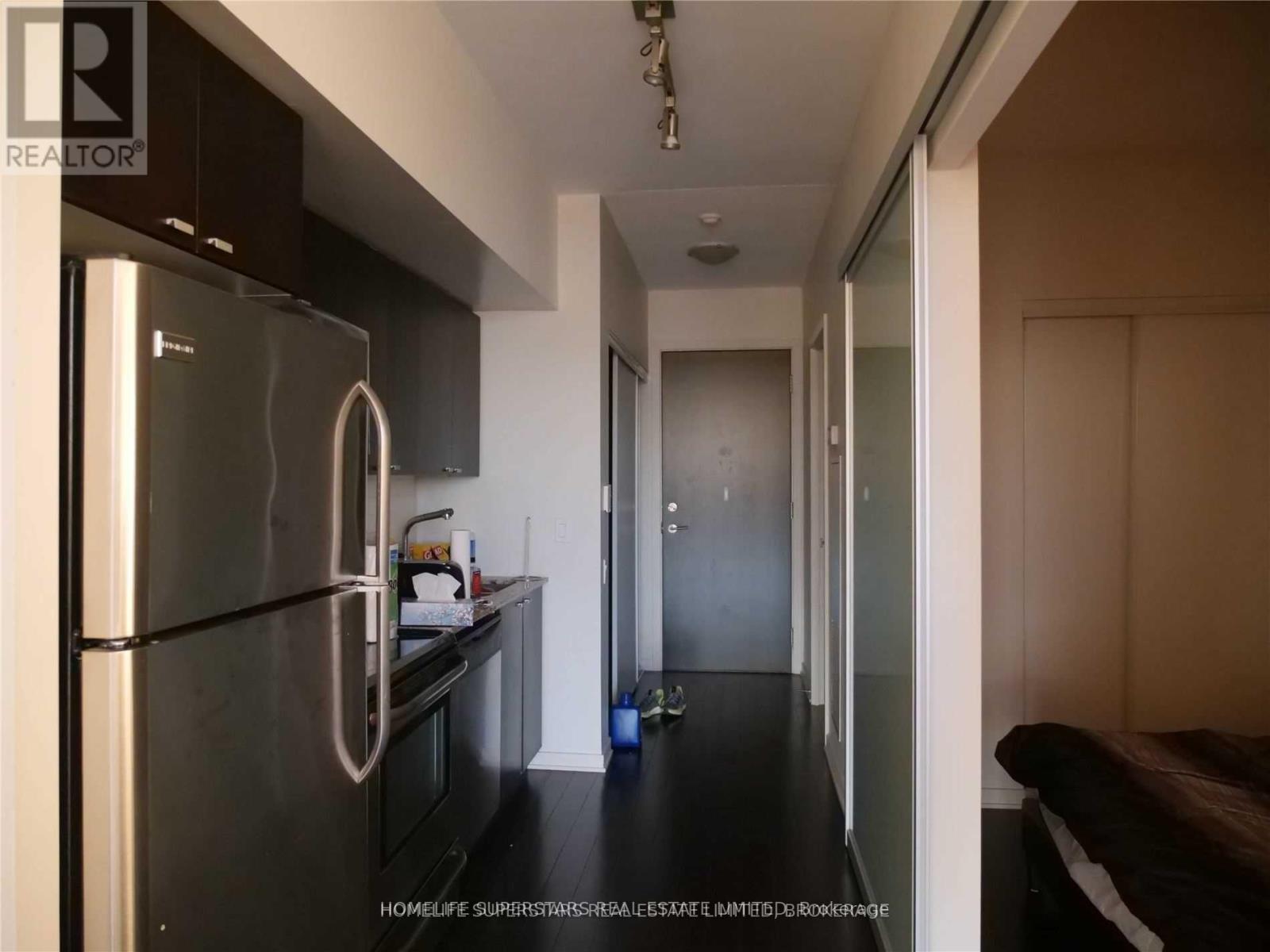 3007 - 105 The Queens Way, Toronto, Ontario  M6S 5B5 - Photo 4 - W12547798