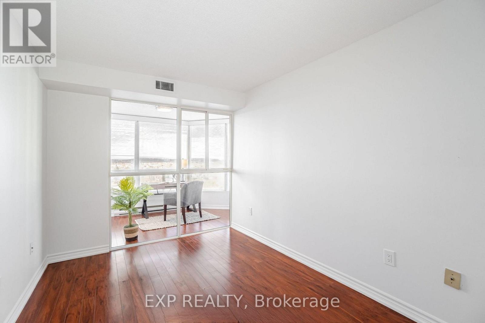 911 - 4470 Tucana Court, Mississauga, Ontario  L5R 3K8 - Photo 11 - W12547820