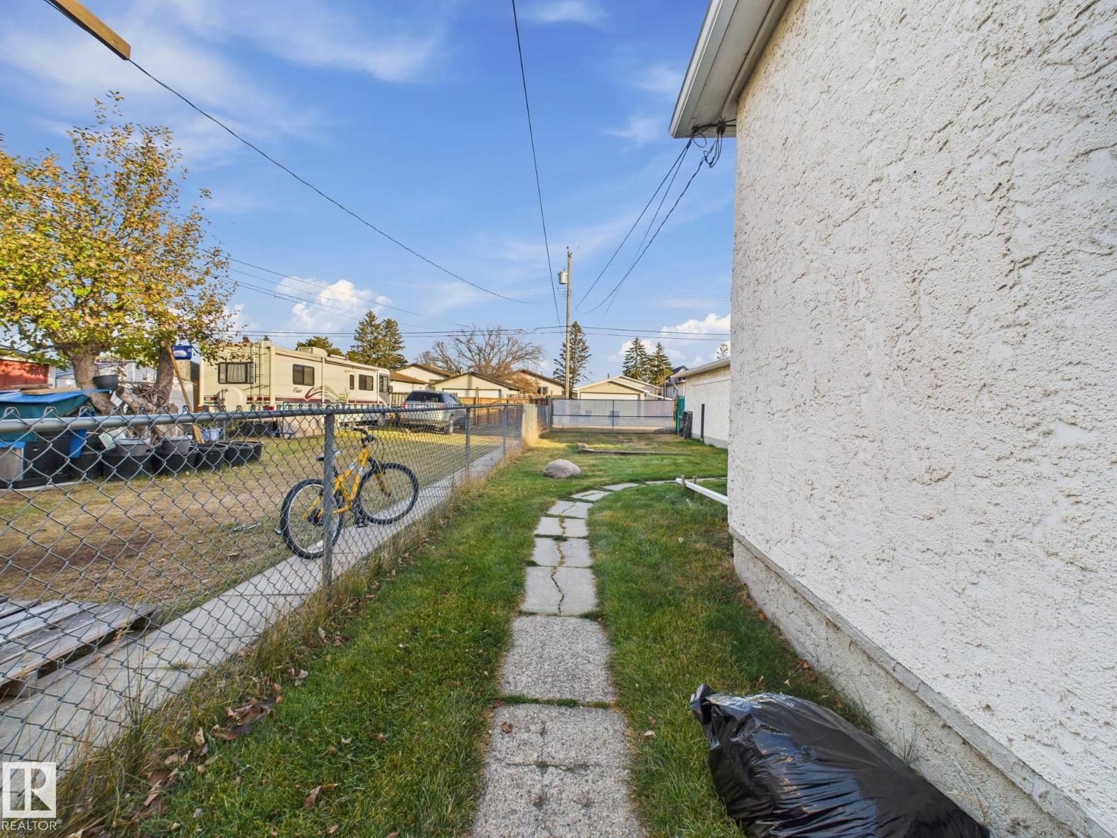 9917 159 St Nw, Edmonton, Alberta  T5P 2Z8 - Photo 49 - E4465849