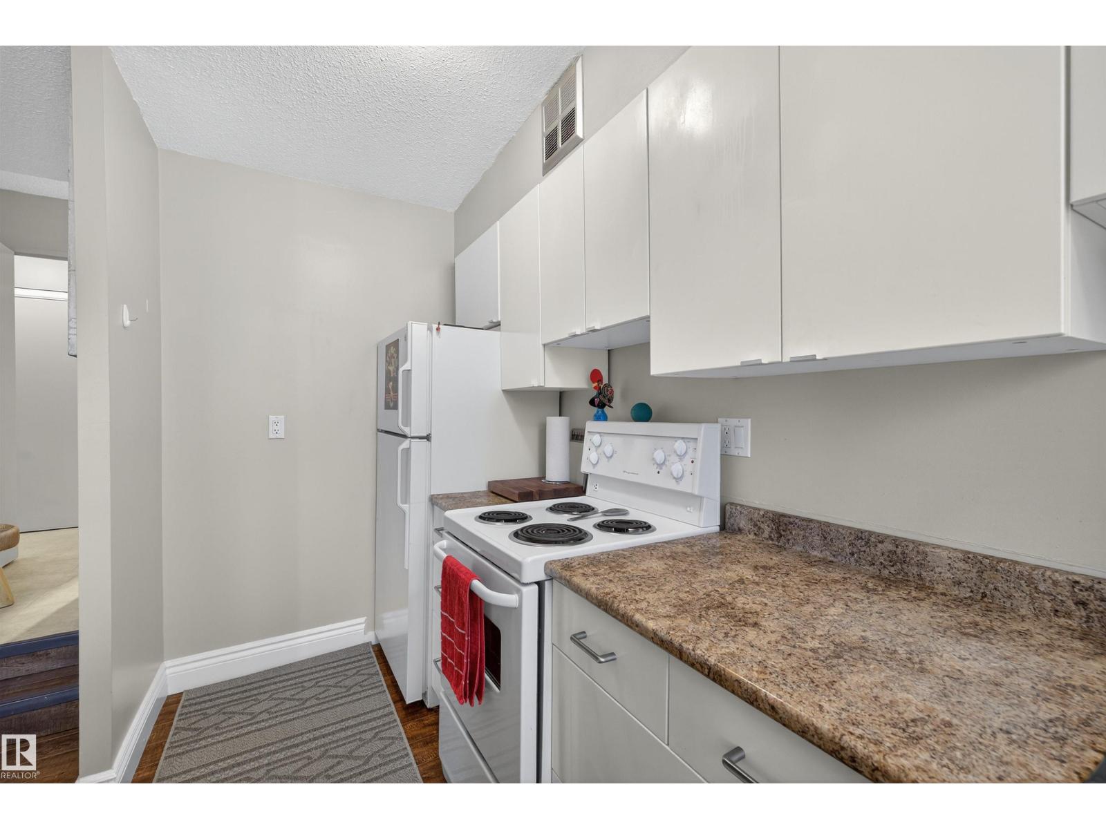 #216 10160 114 St Nw, Edmonton, Alberta  T5K 2L2 - Photo 7 - E4465850