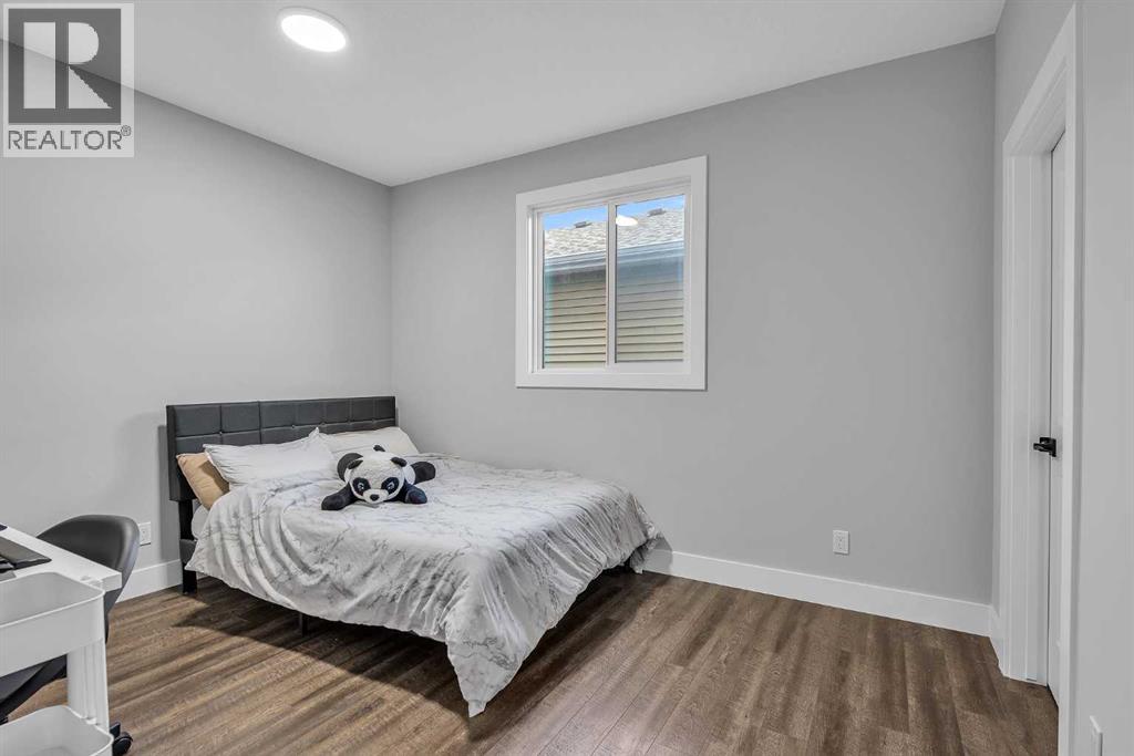 127 Creekstone Park Sw, Calgary, Alberta  T2X 5E9 - Photo 32 - A2270516