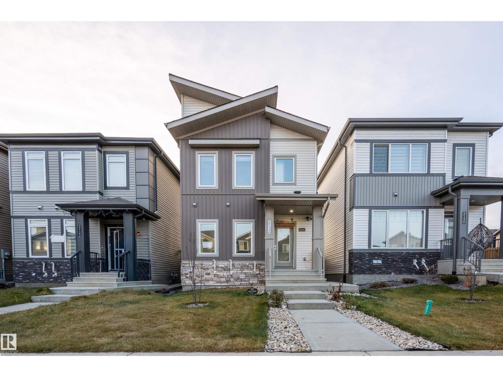 2126 209A ST NW, Edmonton, Alberta