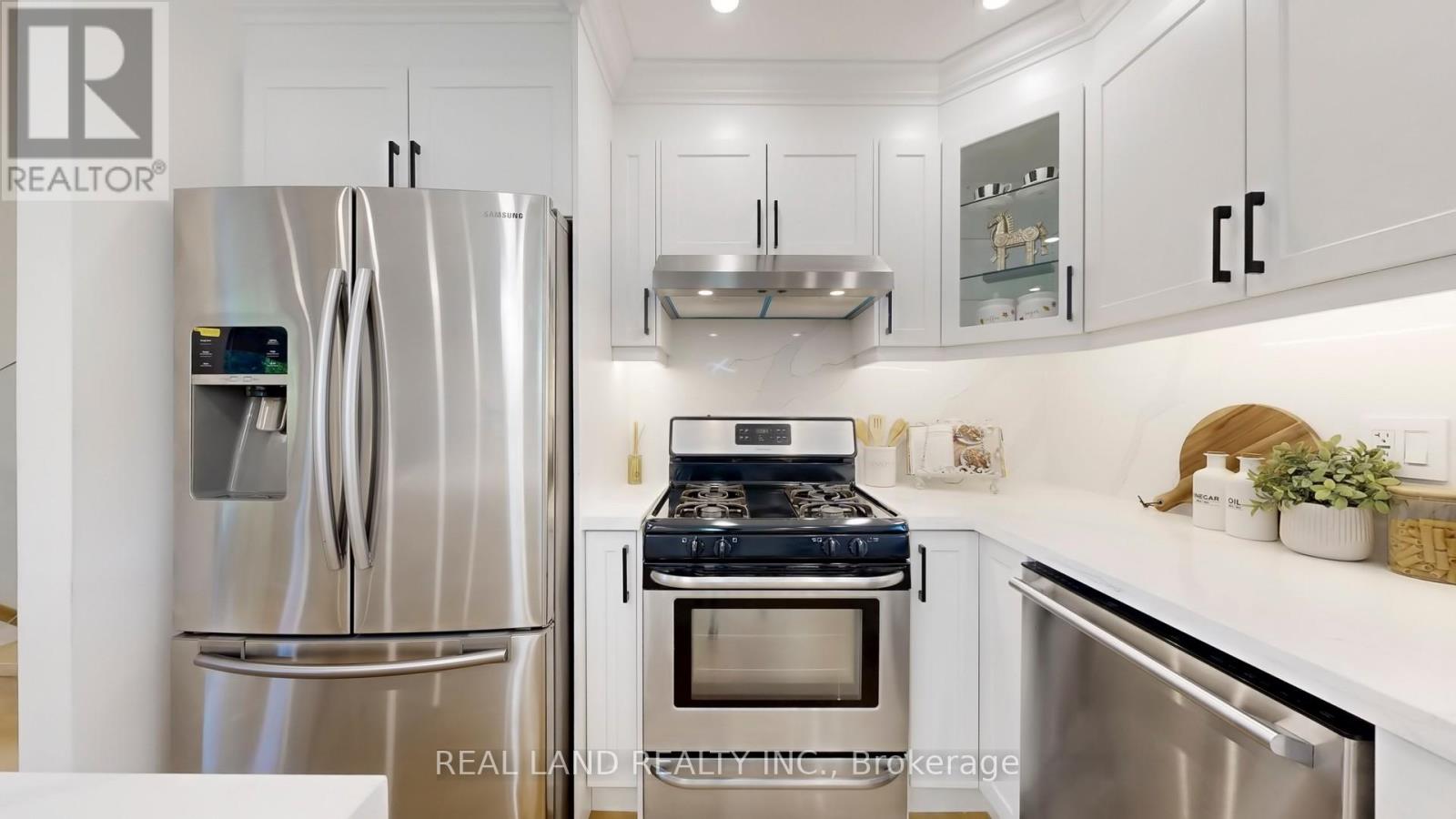 38 Cresthaven Drive, Toronto, Ontario M2H 1M1 - Photo 11 - C12547828