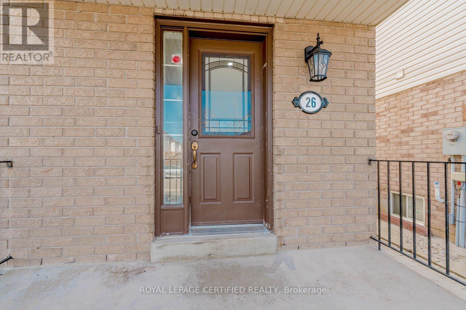 26 Bushcroft Trail, Brampton, Ontario L7A 2L1 - Photo 4 - W12547844