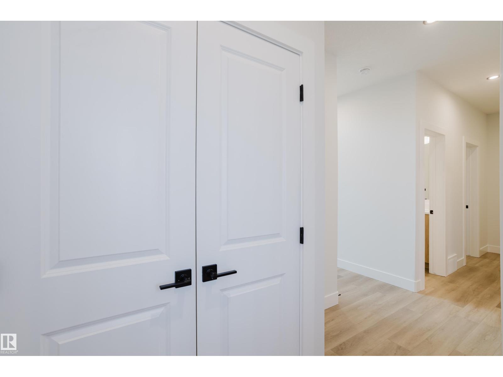 296 Munn Wy, Leduc, Alberta  T9E 1V1 - Photo 4 - E4465853