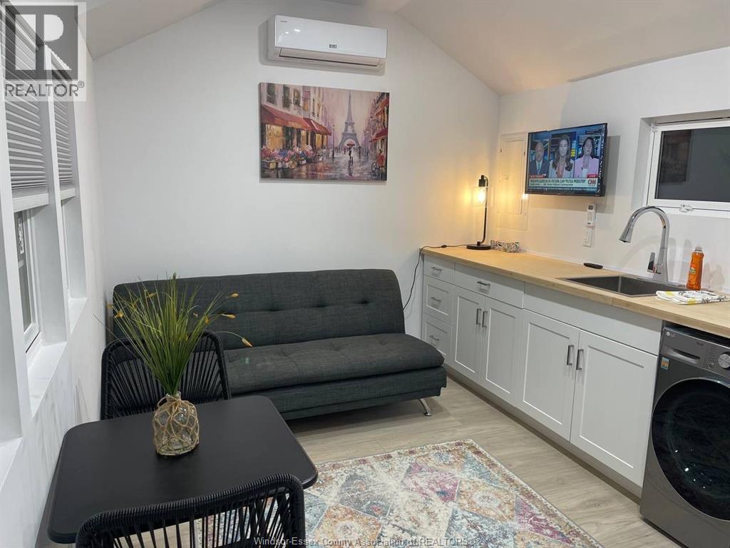 265 Geraldine Crescent Unit# Adu, Windsor, Ontario N9E 4M8 - Photo 3 - 25028853