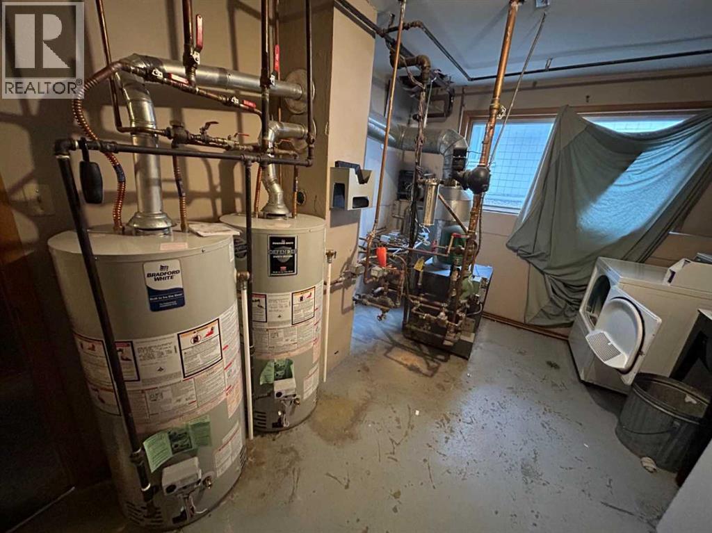 2712/2716 Brentwood Boulevard Nw, Calgary, Alberta  T2L 1J4 - Photo 14 - A2249481