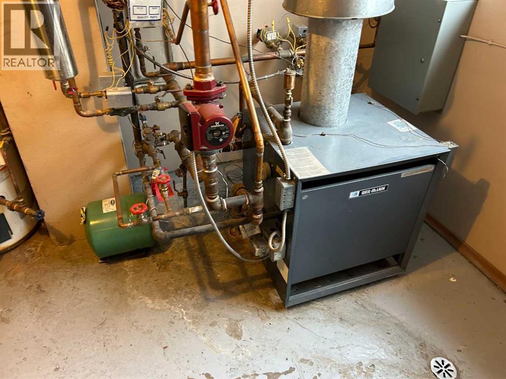 2712/2716 Brentwood Boulevard Nw, Calgary, Alberta  T2L 1J4 - Photo 9 - A2249481