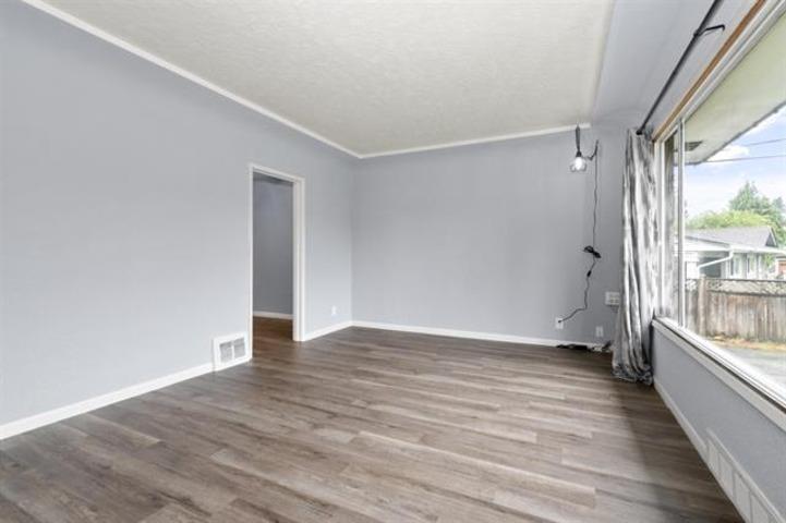 2280 Alexander Crescent, Abbotsford, British Columbia  V2S 3W4 - Photo 5 - R3065124