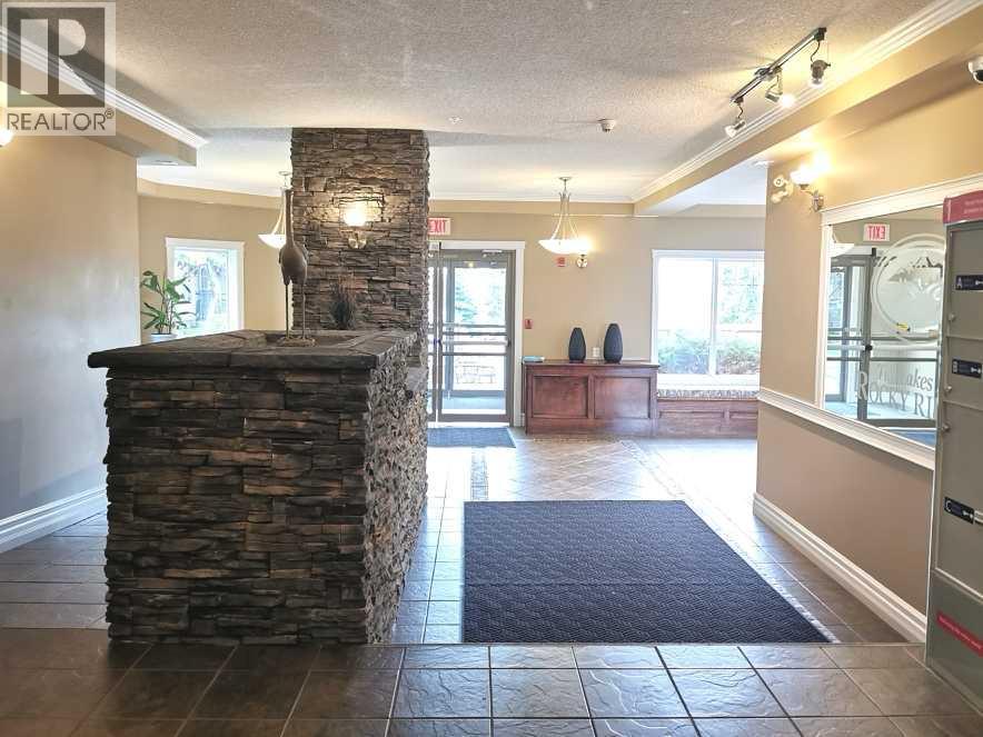 129, 369 Rocky Vista Park Nw, Calgary, Alberta  T3G 5K7 - Photo 6 - A2246144