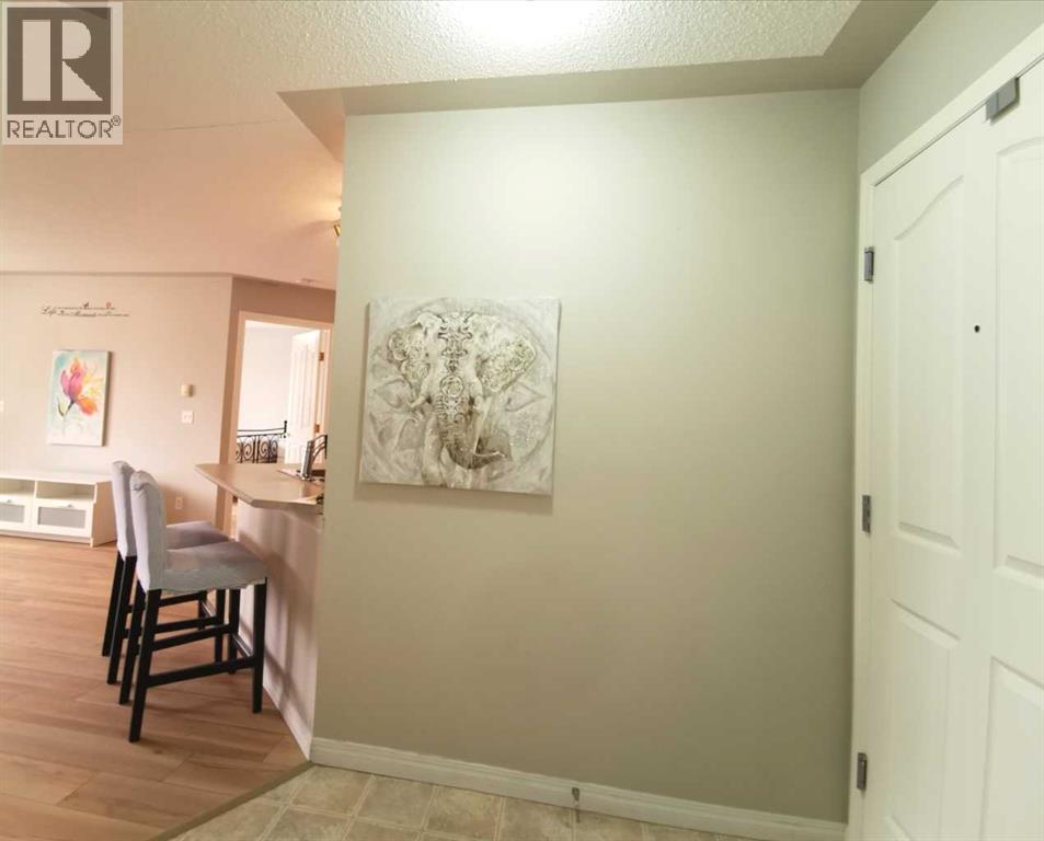 129, 369 Rocky Vista Park Nw, Calgary, Alberta  T3G 5K7 - Photo 9 - A2246144