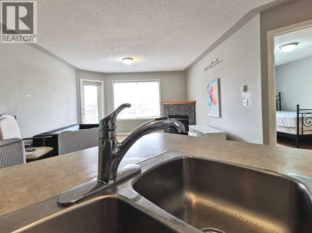 129, 369 Rocky Vista Park Nw, Calgary, Alberta  T3G 5K7 - Photo 15 - A2246144